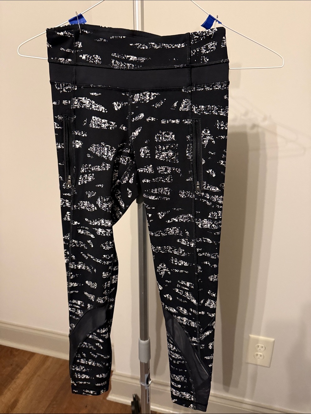 lululemon athletica Black and White Patterned Leggings